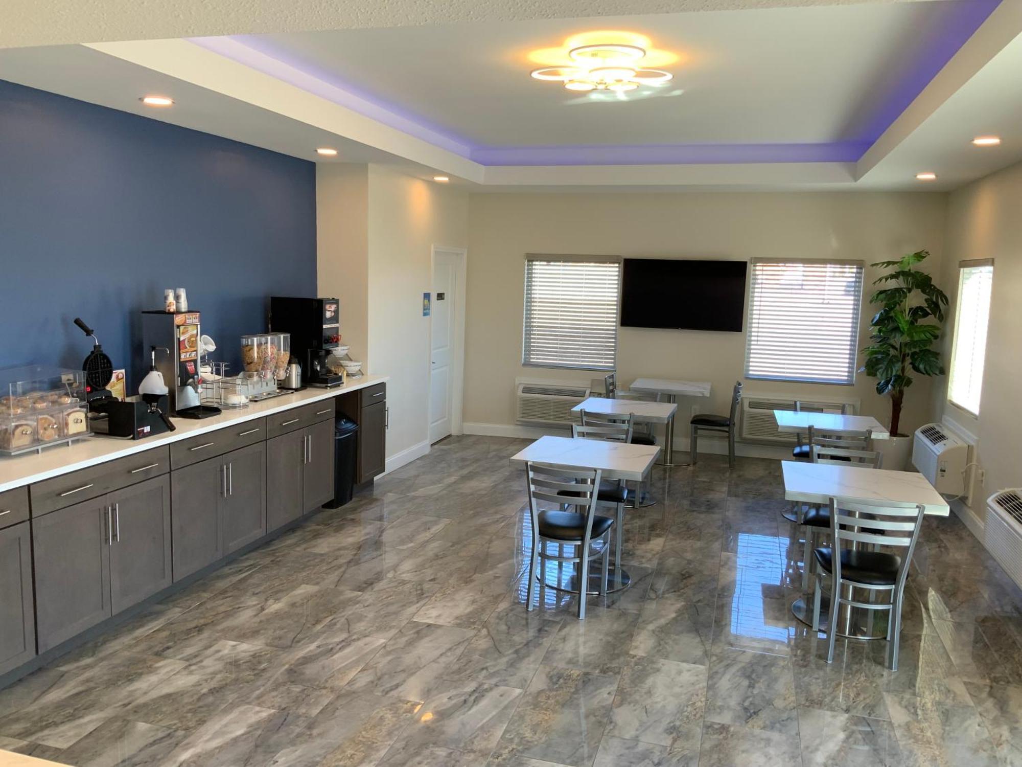 Days Inn By Wyndham Troy Il Buitenkant foto